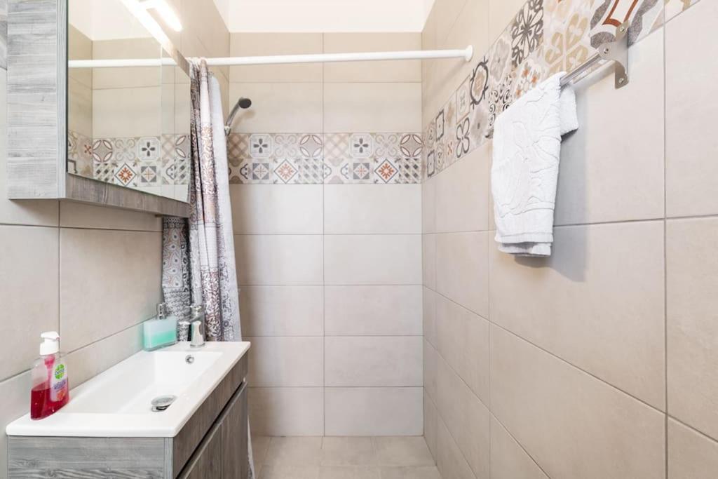 Dimitra'S Sunny Villa Mirsinochori Kültér fotó